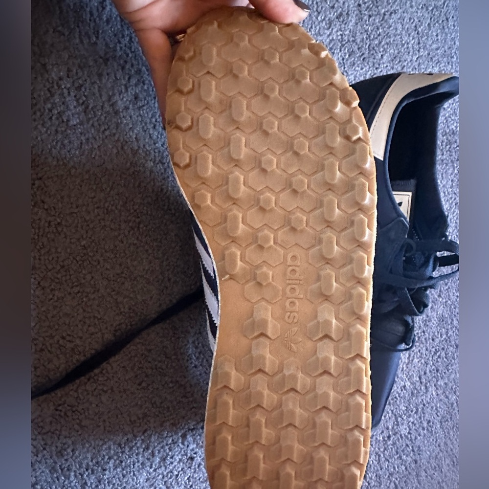 Mens Adidas Sneakers - Picture 3 of 5